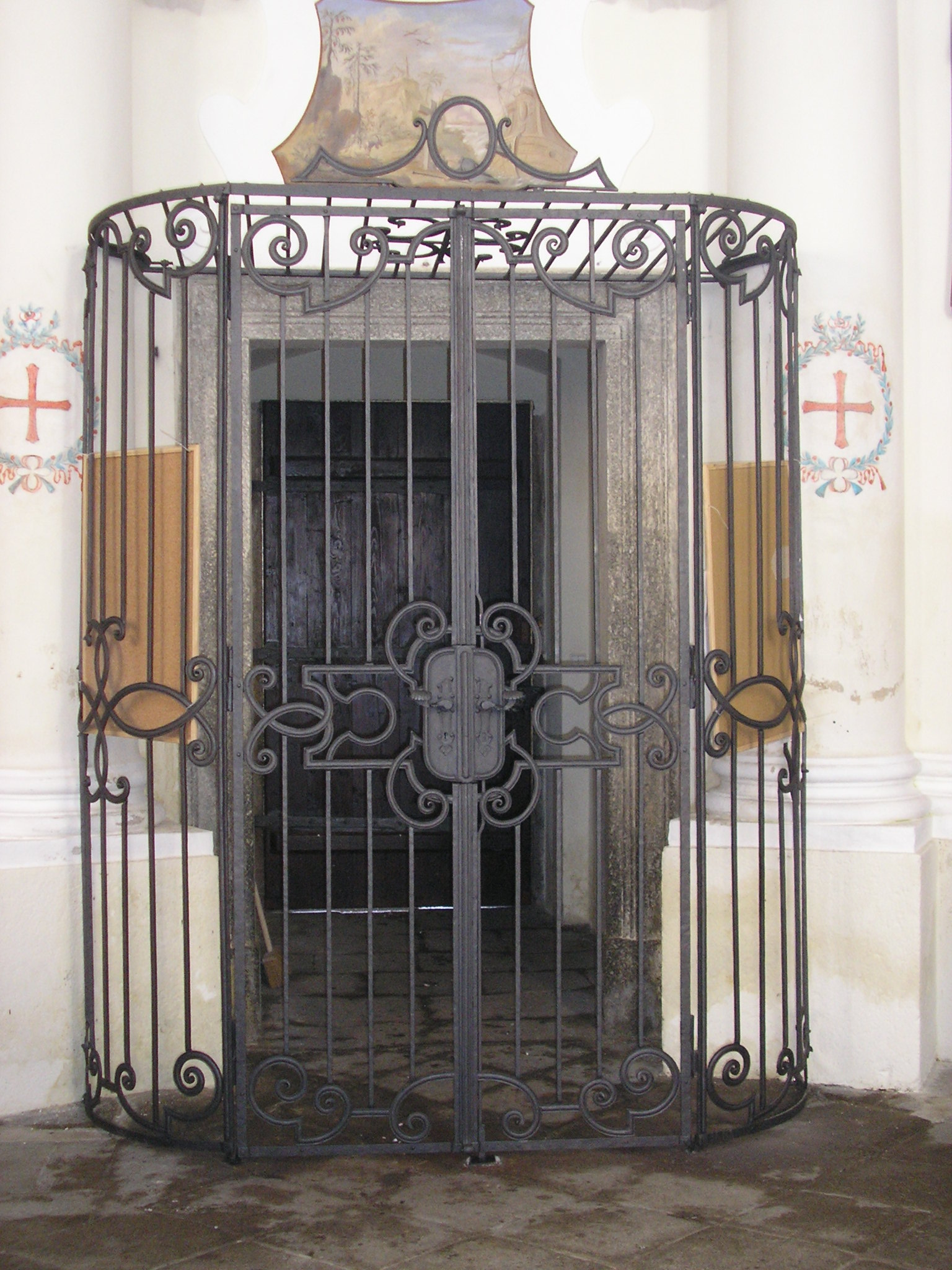 38 kovaná mřížová vrata kostel sv.Fr.Xaverského Opařany